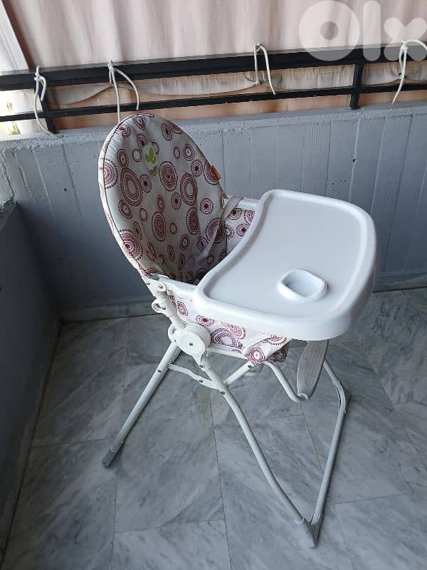 high chair 0