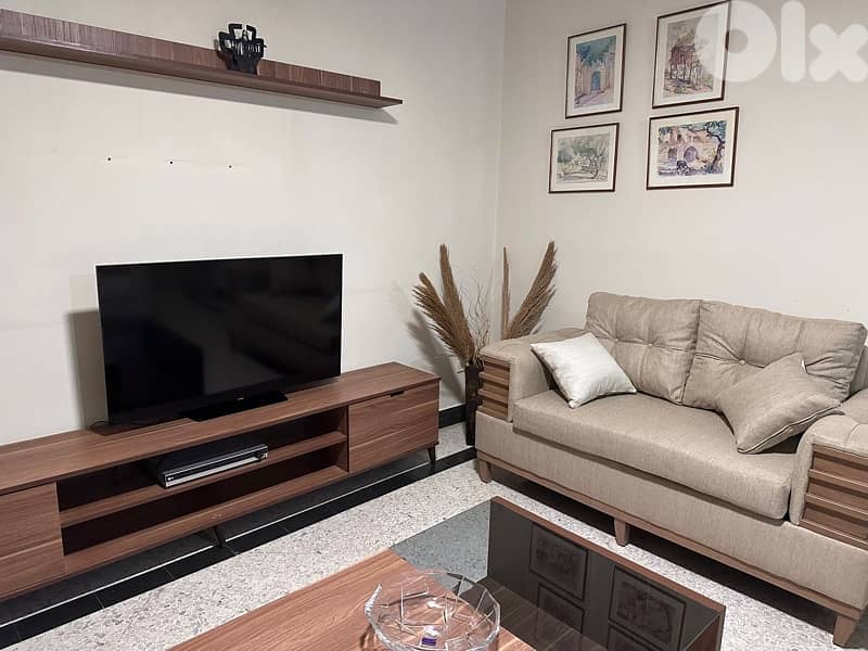 living room rarely used like new with wood 1