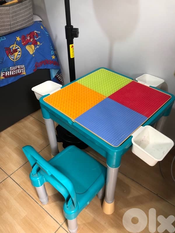 Lego table,plasma Batman car 0