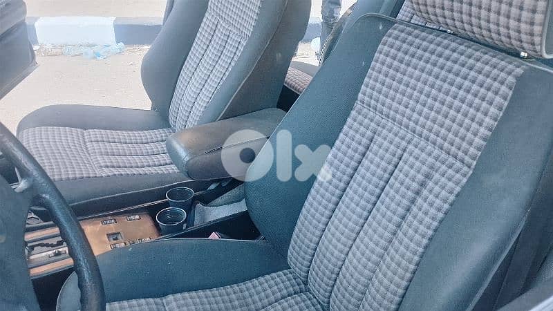 مرسيدس بنز 240/260/280 1992 0