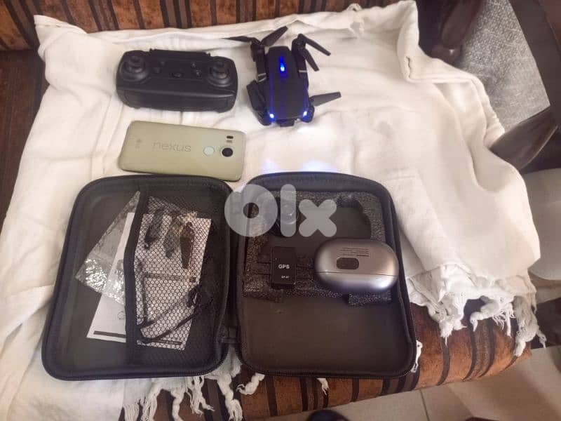 4 Gadgets & 1 Phone for Sell at discounted price 0
