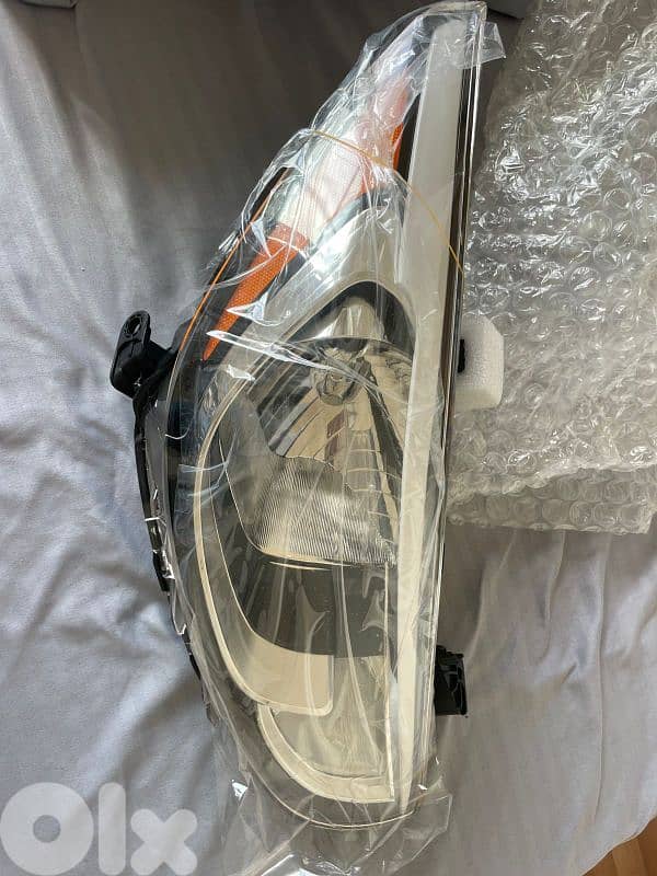 Hyundai Accent 2015 Front Right Headlight - Brand New 0