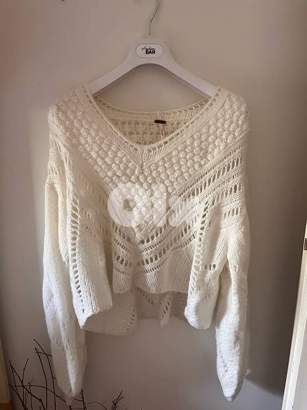 White Free People Sweater 0