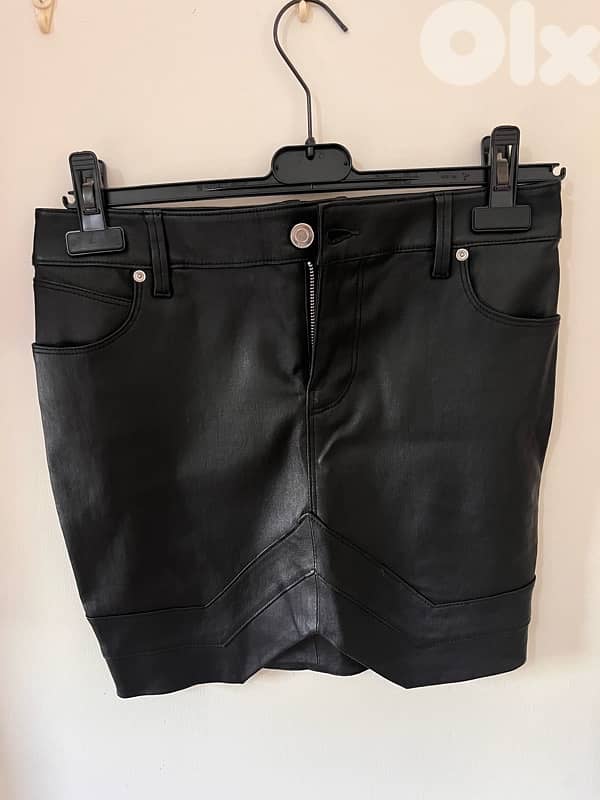 RTA black skirt 0