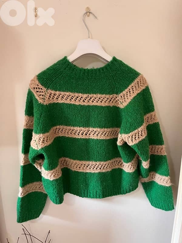 Betterose green and beige sweater 1