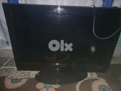 تلفزيون شاشة LCD