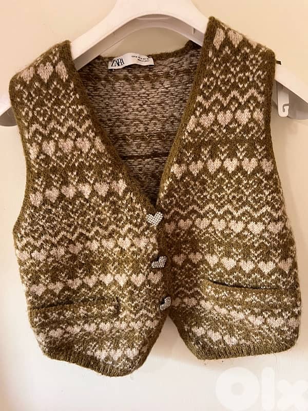 Zara Khaki sweater-top 0