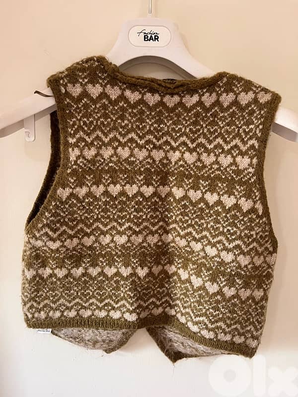 Zara Khaki sweater-top 1