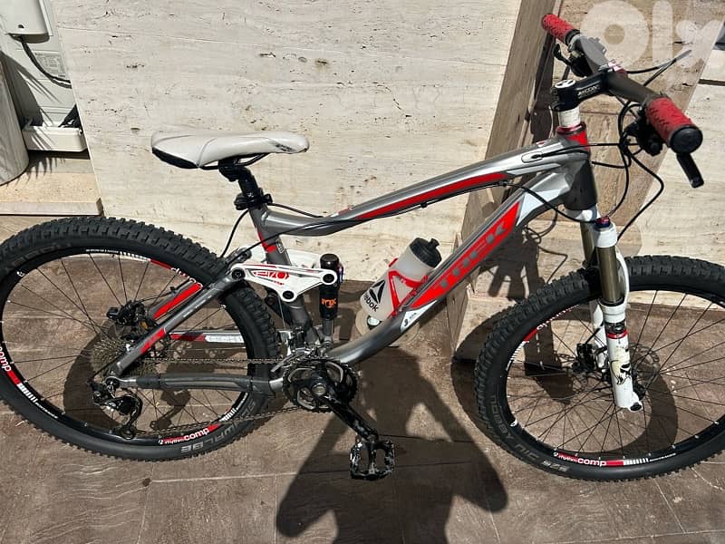 Trek Fuel EX 8 Fully Loaded 2