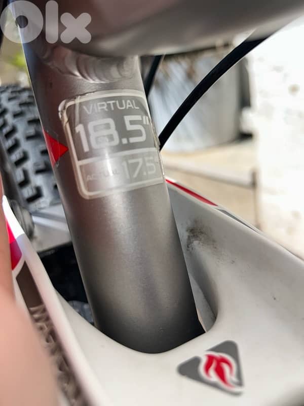 Trek Fuel EX 8 Fully Loaded 5