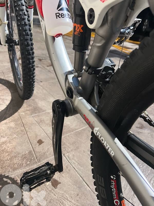 Trek Fuel EX 8 Fully Loaded 9