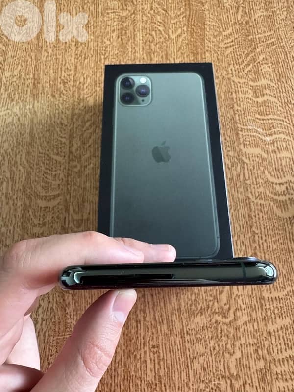 iPhone 11 Pro Max 256gb 5