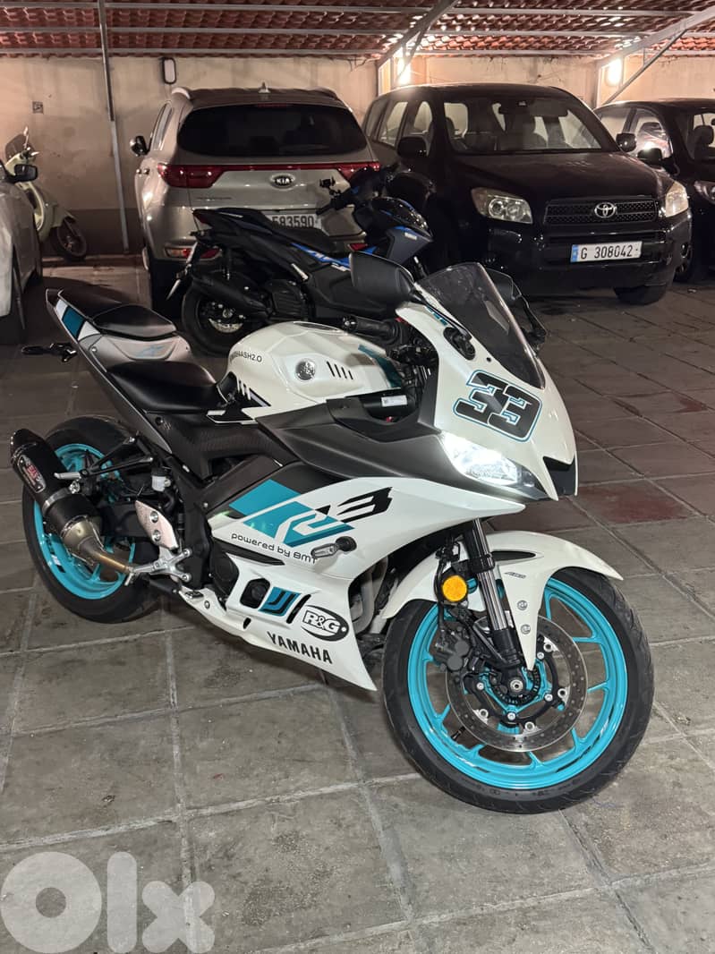 2024 model Yammaha R3 0