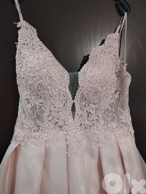 dress 1
