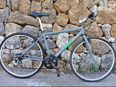 Trailer Bike 28" City Bike - For Sale