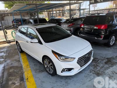 Hyundai Accent 2019 hatchback CLEAN CAR FAX