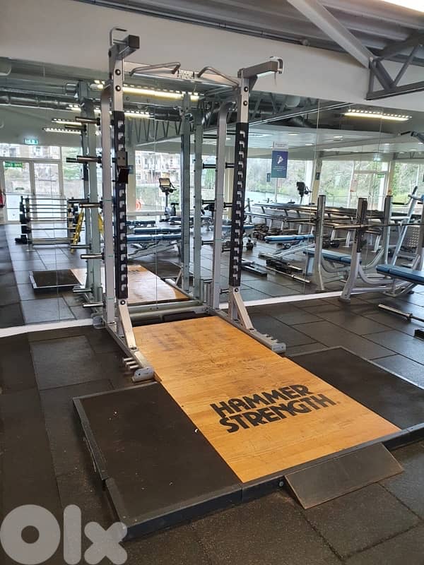 Hammer Strength Olympic Lifting Platform 2
