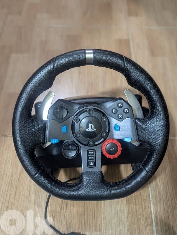 Logitech Racing Wheel with Pedals (PlayStation/PC) 2