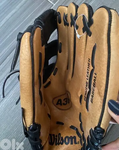 Baseball glove