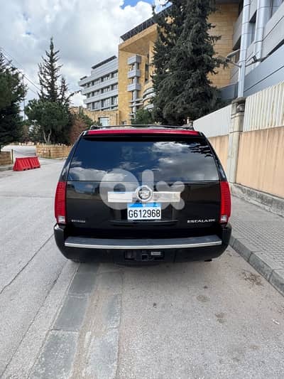Cadillac Escalade 2011