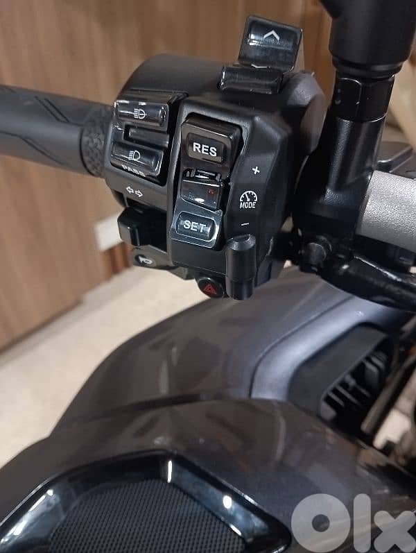 Yamaha MT-10 2024 company source still not registered 2800klm on odo 1