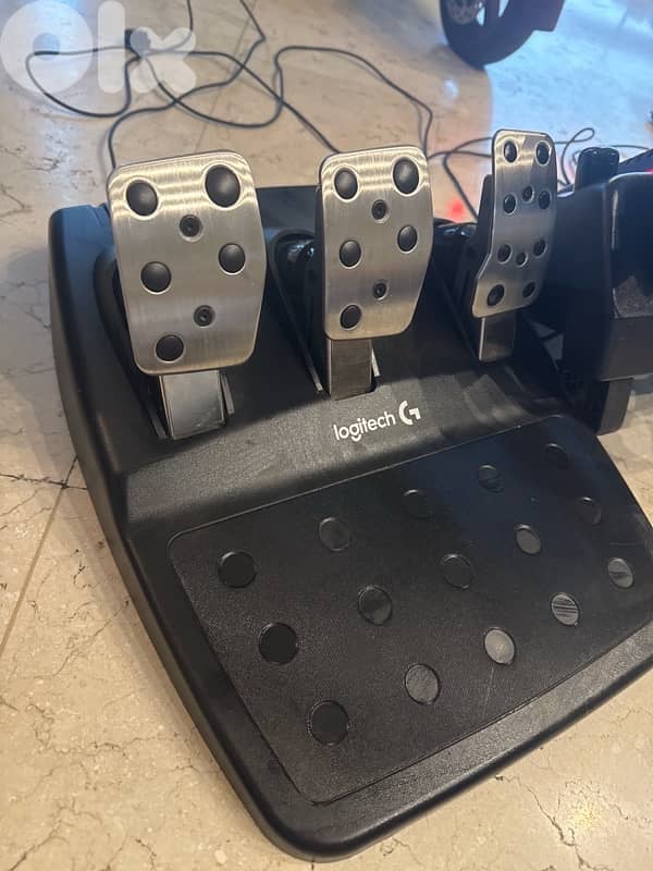 Logitech g29 excelent condition 1