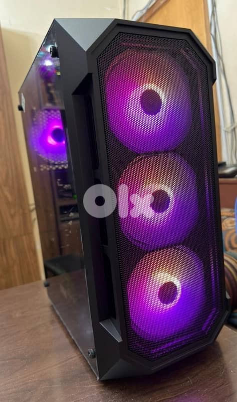 Gaming PC i7 8Th GTX 1070Ti 16GB Ram 480GB SSD 1