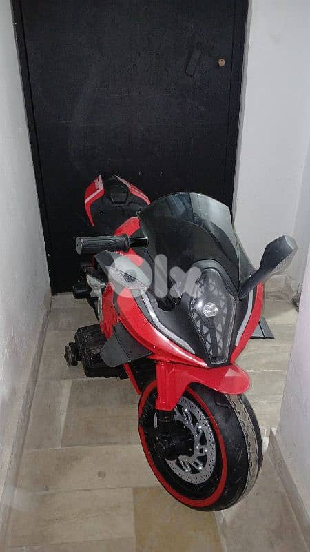 FOR SALE . kids electric motorbike 0