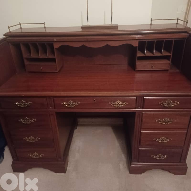 Antique wood decorative desk 3