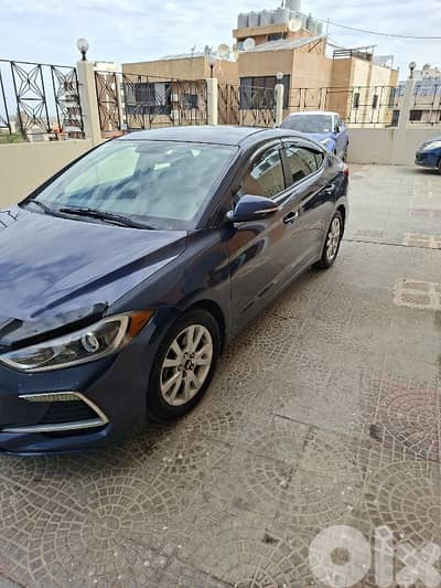 Hyundai Elantra 2017