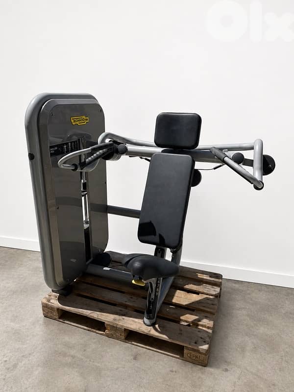 Technogym element machines 0