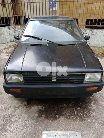 سيات إبيزا 1987