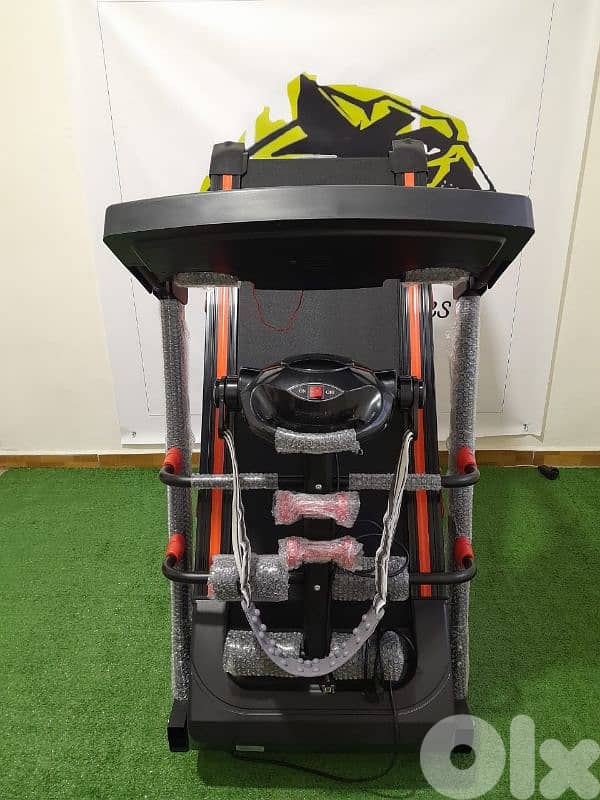 2.5hp bonanza , automatic incline, vibration massage,aux 4