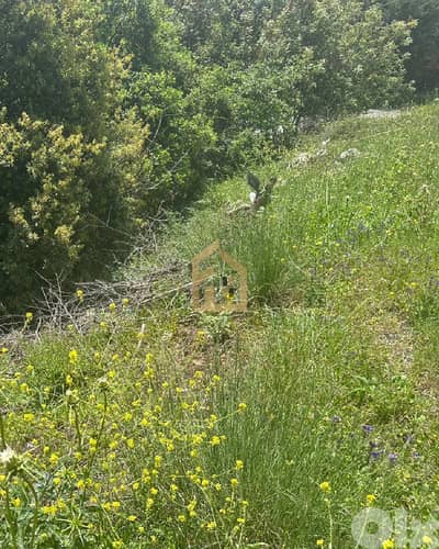 Land for sale in Ballouneh RKKG40 أرض للبيع في بلونيه