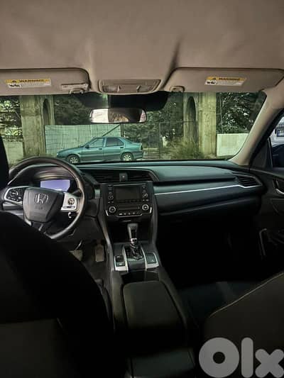Honda Civic 2019 lx 2.0