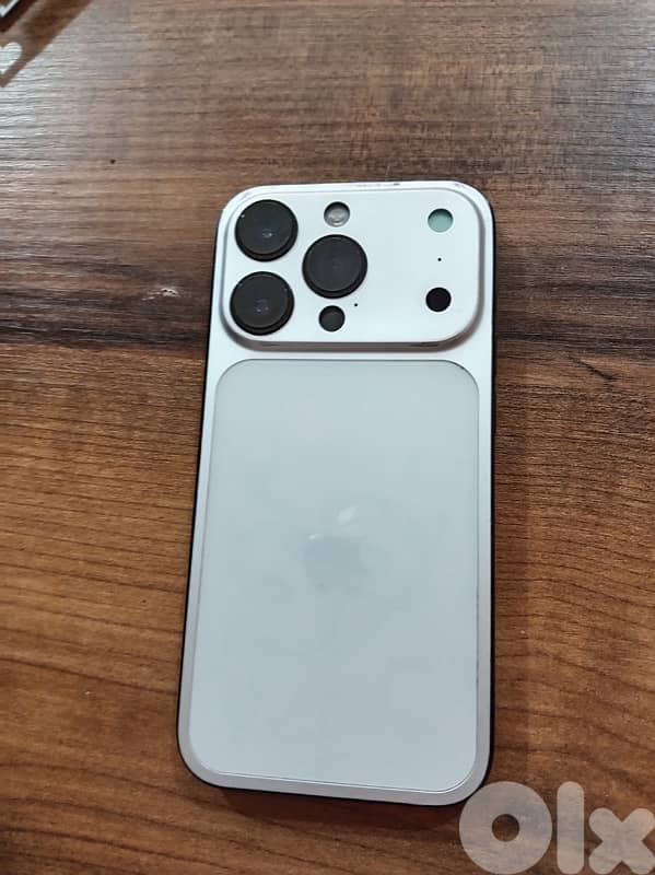 iPhone 14 Pro 2