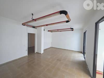 L21173 - 100 SQM Office For Rent in Achrafieh, Saydeh