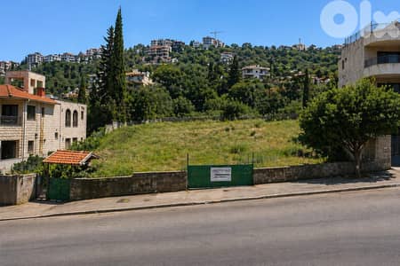 Land For Sale in Baabda Brazilia أرض للبيع في بابدا برازيليا