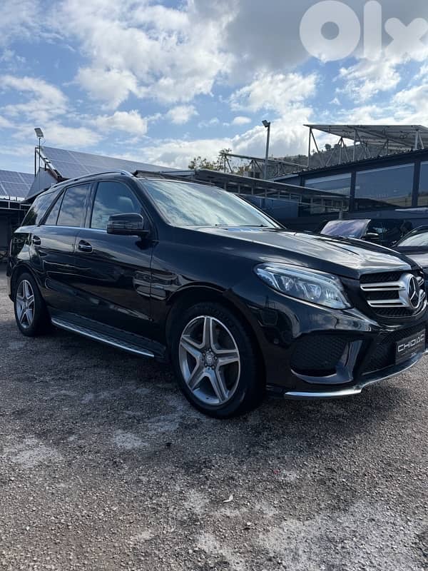 Mercedes-Benz GLE (hybrid ) 0