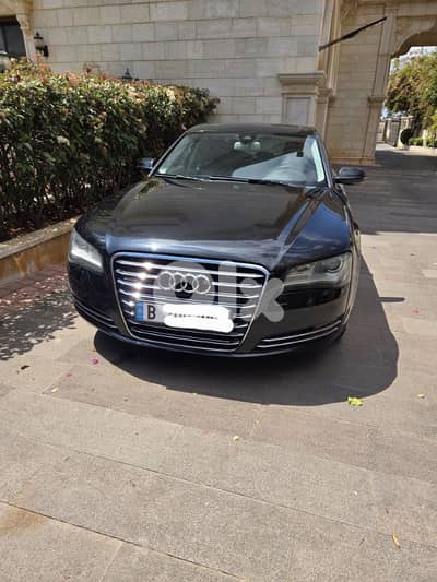 Audi A8 2011