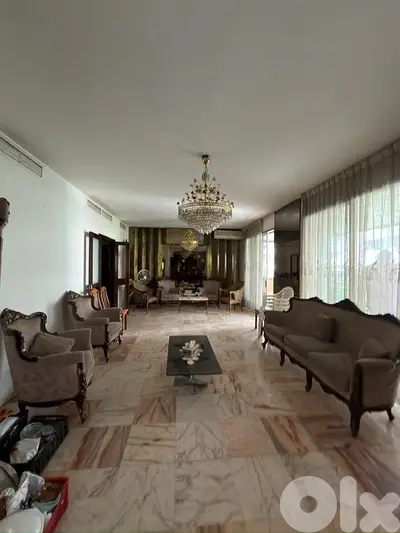 220 meter msaytbeh apartment for sale