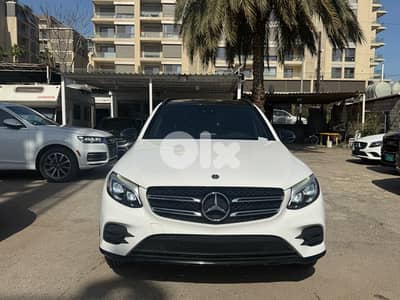 Mercedes  GLC300  2018 Clean carfax 79000mi