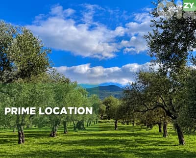 Prime Location, Private villas, Zgharta Town / زغرتا REF#ZY135789