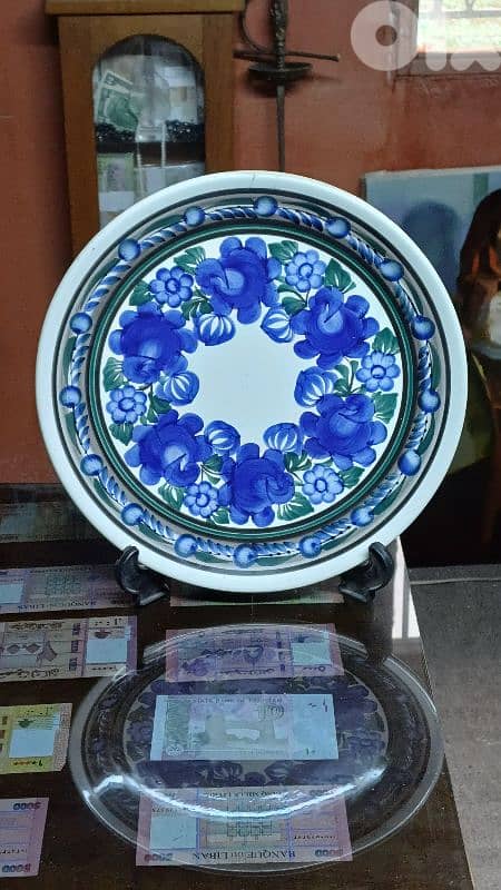 antique 0