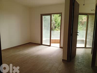 L21182 - 3-Bedroom Duplex with Mountain View For Sale in Hboub, Jbeil