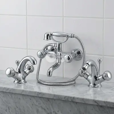 Bathroom mixers set - خلاطات حوض وبانيو وبيديه