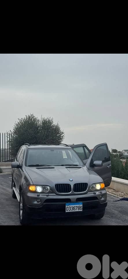 BMW X5 2004 0