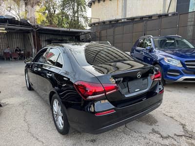 MERCEDES A220 2019, clean carfax, full options, 81/882165