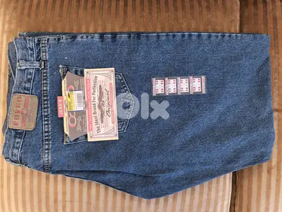 2 NEW Jeans COVED - Size 52 french