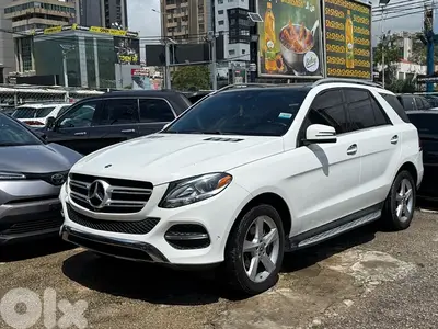 Mercedes GLE350 4matic 2018 clean carfax Mercedes GLE350 4matic 2018 clean carfax